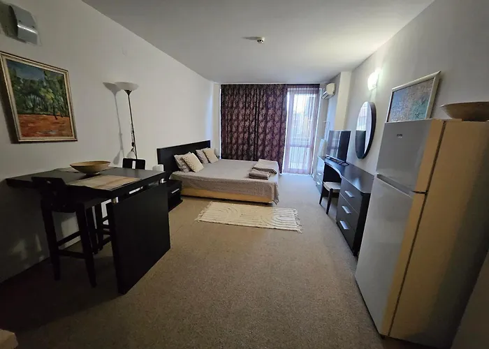 студио за двама в сарафово Apartamento *