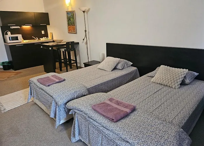 студио за двама в сарафово דירה בורגאס