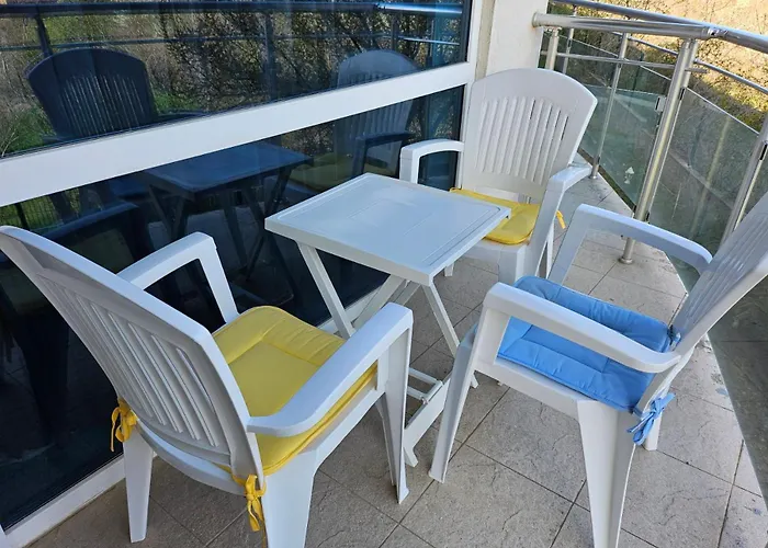 студио за двама в сарафово דירה *